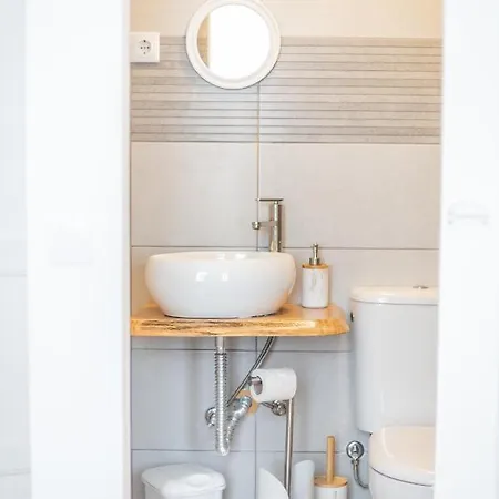 Konukevi Douro View House Ribeira 3*