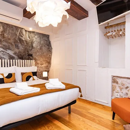 Douro View House Ribeira 招待所 3*